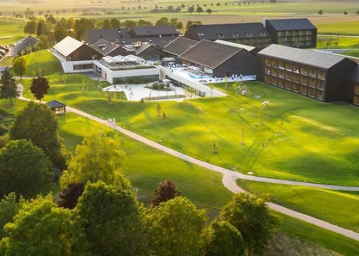 Der Oeschberghof - Golf-Resort Des Jahres Donaueschingen