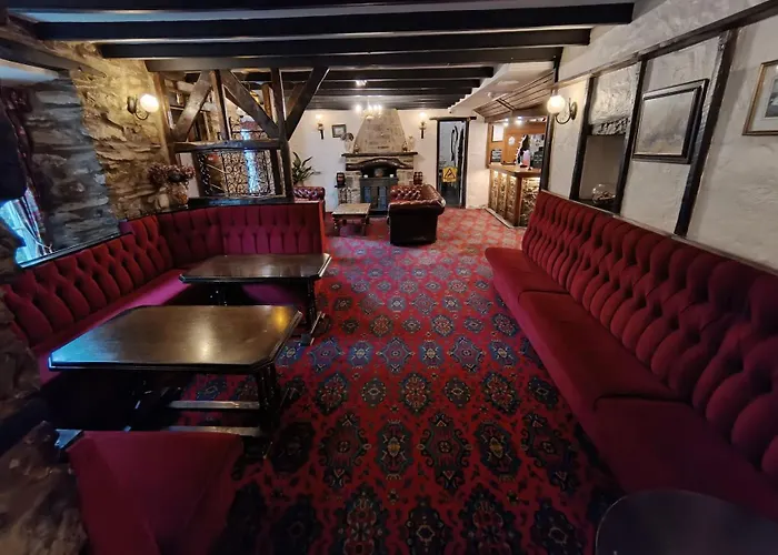 Trewern Arms Hotel Nevern