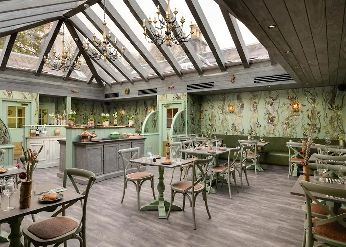 Meikleour Arms Hotel & Restaurant