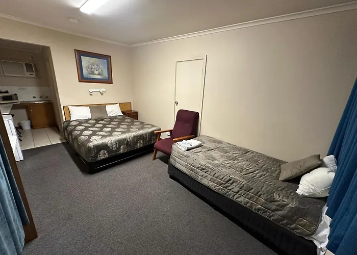 Tower Motor Inn