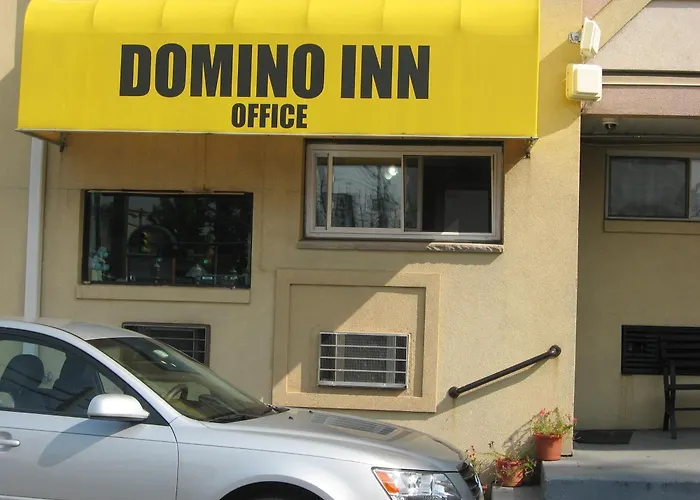 Domino Inn