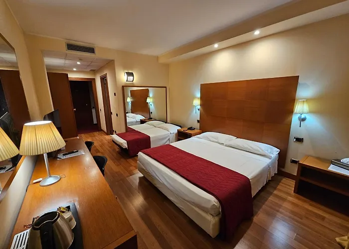 Luna Hotel Motel Lago Maggiore Arona Oleggio Castello