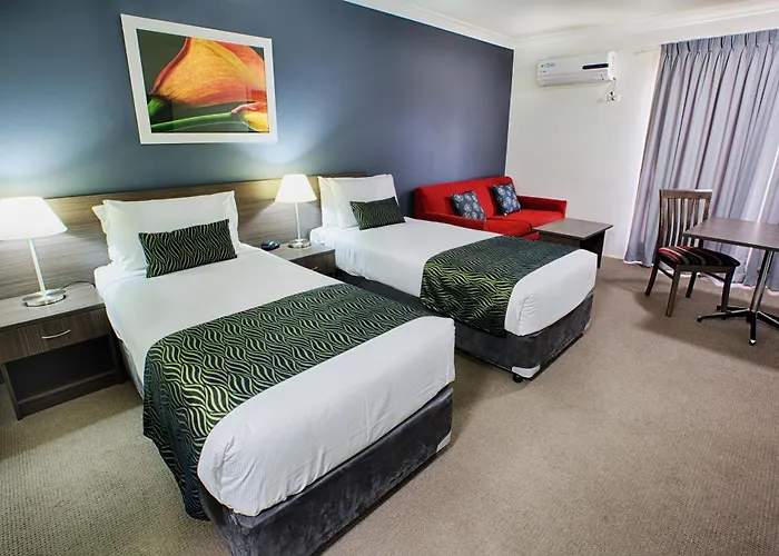 Hunts Hotel Liverpool Casula