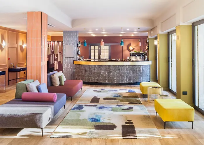Hotel Bristol
