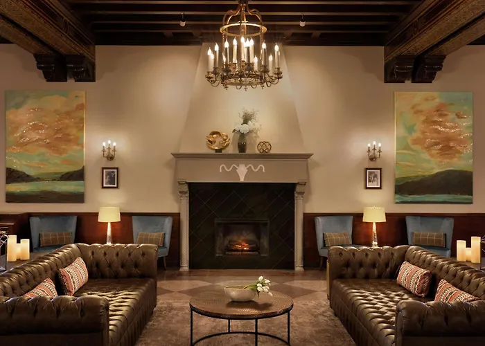 Saranac, Curio Collection By Hilton