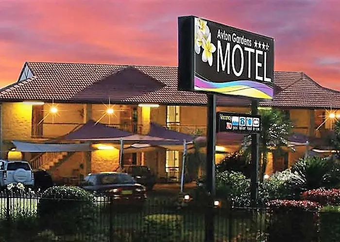 Avlon Gardens Motel