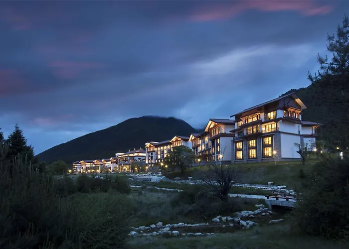 Hilton Linzhi Resort