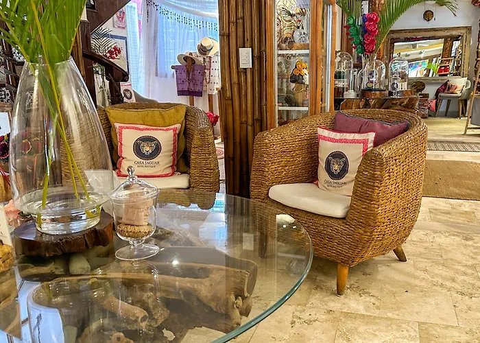 Casa Jaguar & Boutique