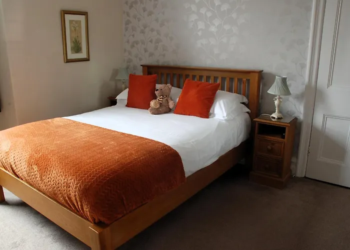 Denehurst Guest House - Adults Only