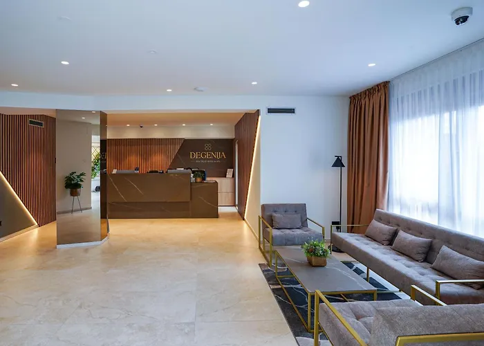 Hotel Degenija