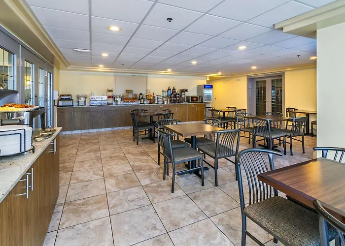 Comfort Inn & Suites Moose Jaw