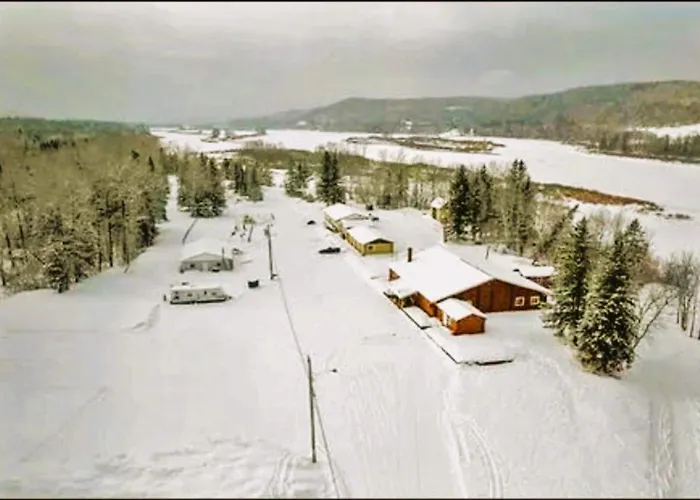 Love Hotels St John River By Oyo At Fort Kent Me Saint John Plantation