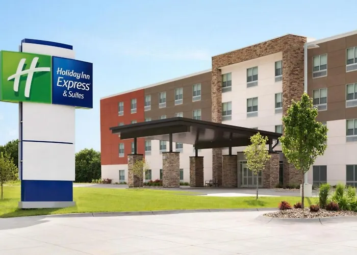 Holiday Inn Express & Suites Leesburg - Historic District By Ihg