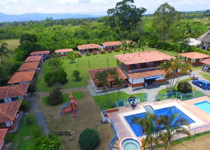 FINCA HOTEL LAS CABAÑAS DEL Parque