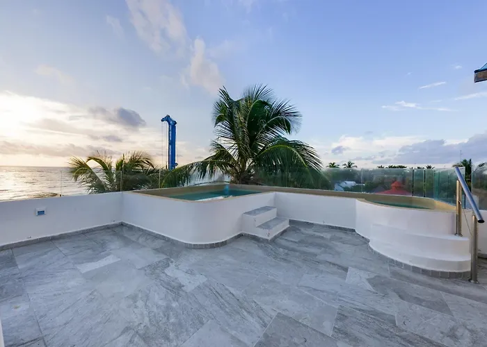 Playa Canek Beachfront Eco Hotel