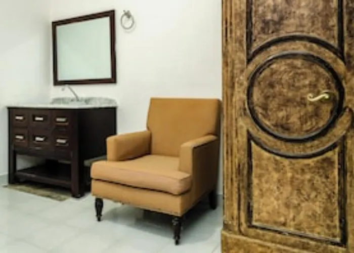 OYO Hotel Cabo Del Sur, Cabo San Lucas