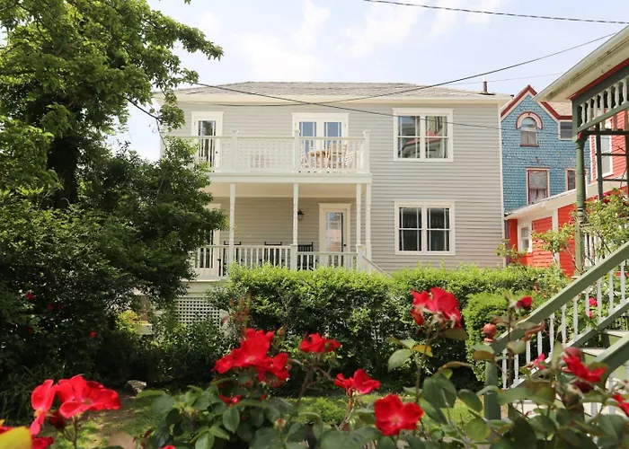 Red Cottage