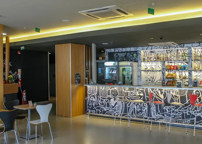 Ibis Goiania