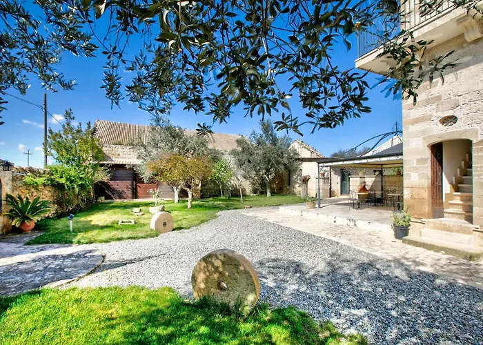 Masseria Antoglia Villa Castelli