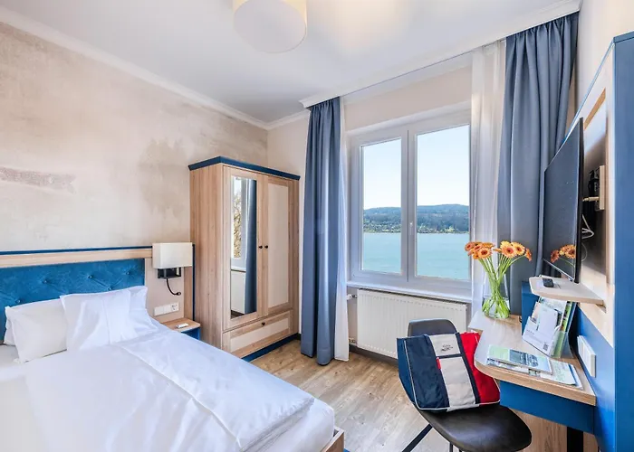 Strandhotel Löchnerhaus Reichenau