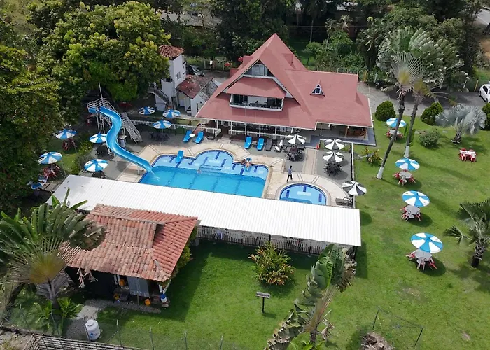 Finca Hotel Pinares