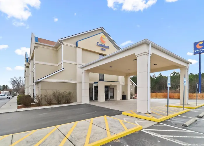 Comfort Inn Dunn Near I-95
