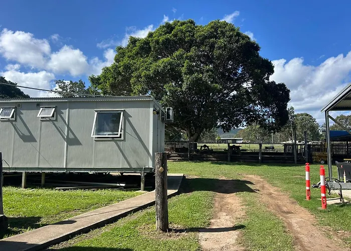 Gundy Pub & Caravan Park