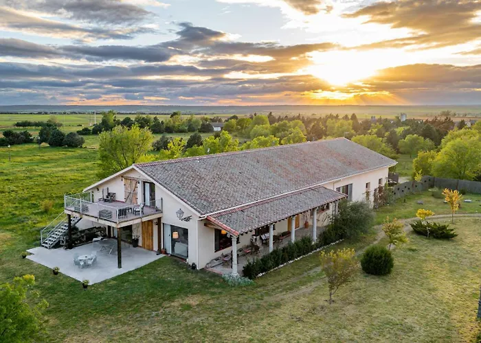Rural Costa Del Trigo