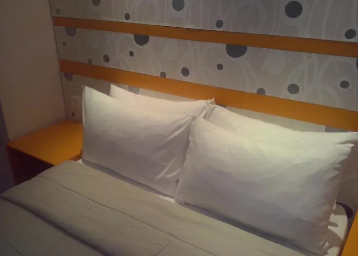Amazon Hotel