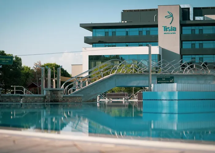 Tisia Hotel & Spa