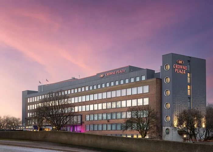 Crowne Plaza London Ealing By Ihg Hotel
