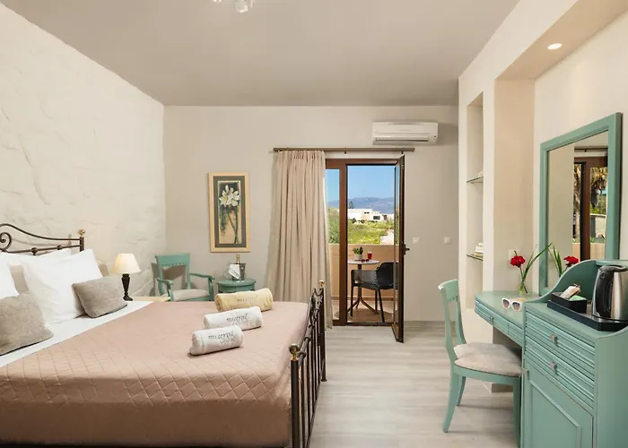Mistral Hotel - For Solo Travelers