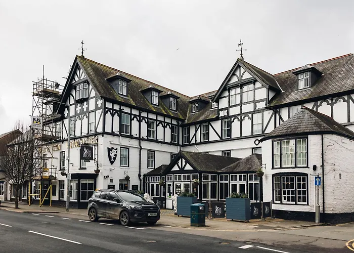 White Lion Royal Hotel