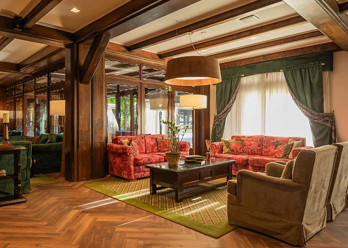 Serrazul Hotel
