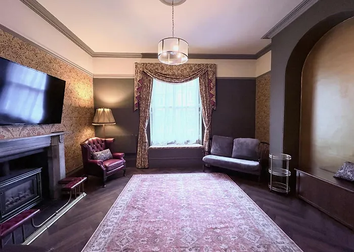 Fairlawn House Hotel Amesbury