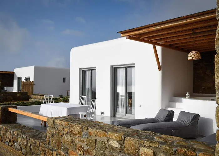 Myconian Crown Suites