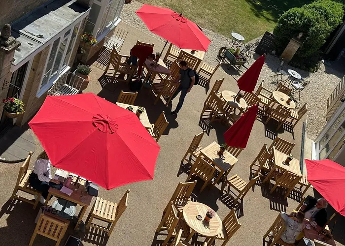 The Market Tavern Bampton 