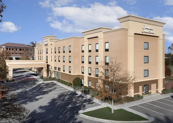 Hampton Inn & Suites Laurel