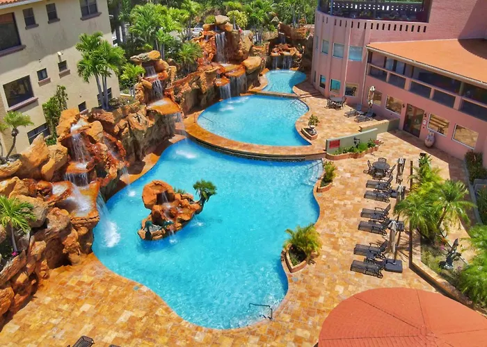 Clarion Suites Roatan At Pineapple Villas