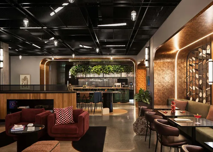 Moxy Montreal Downtown