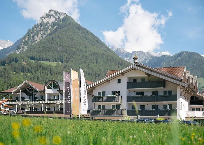 Hotel Fronza - Your Hike & Mountain Home Luttach