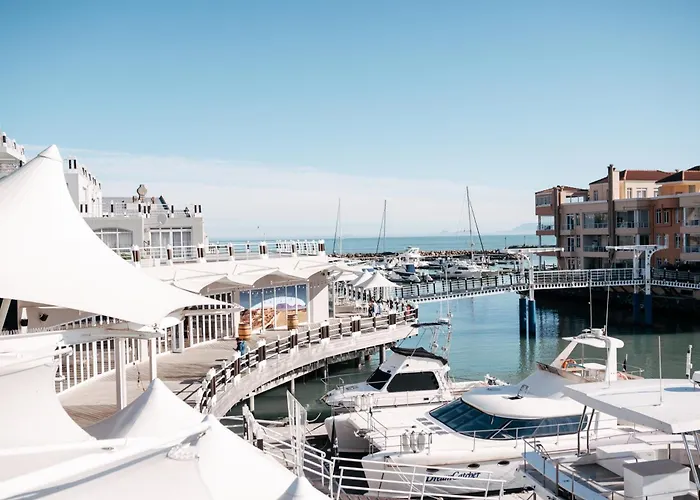 Krystal Beach Hotel Gordons Bay