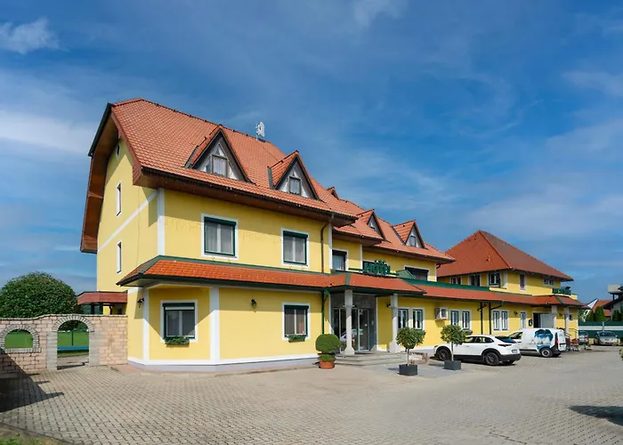 Hotel Schachenwald I Sauna I Aussenpool I Parkplatz
