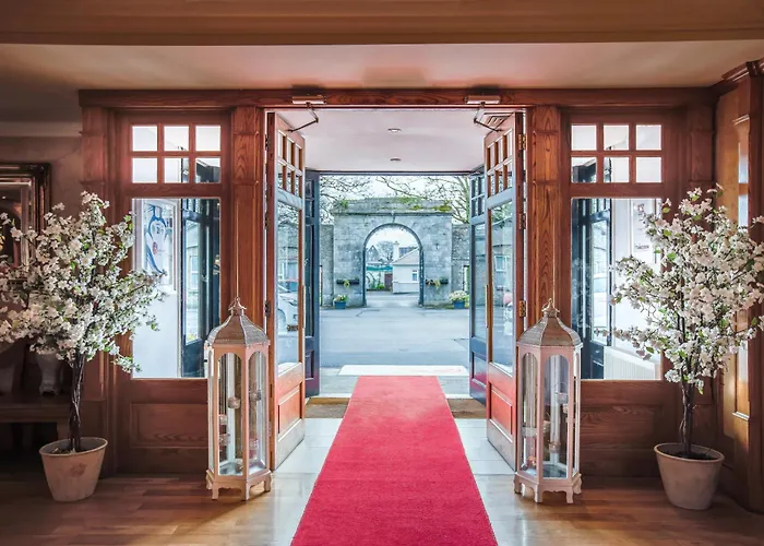 Castle Arch Hotel