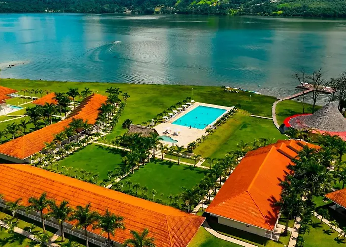 Bella Terra Laguna Azul Resort & Spa