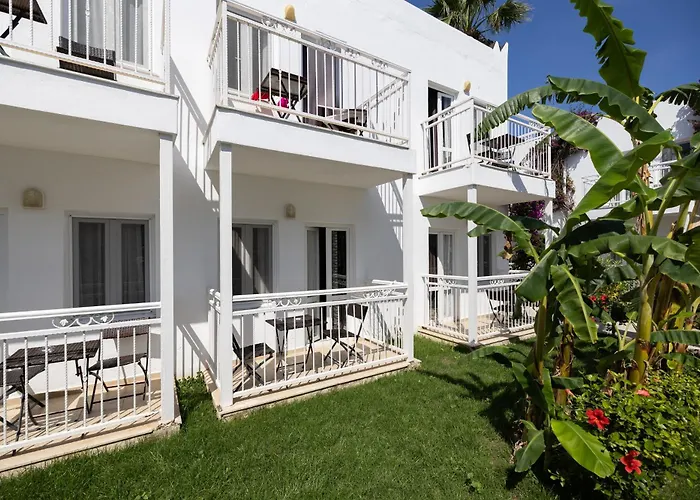 Petunya Beach Resort Ortakentyahşi