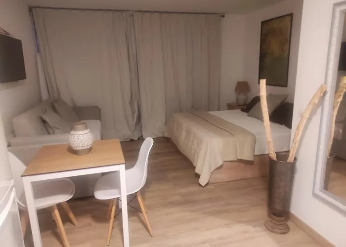 HOTEL apartamentos SEVEN ROOMS