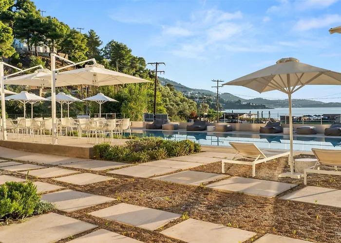 Radisson Resort Plaza Skiathos Kanapitsa 