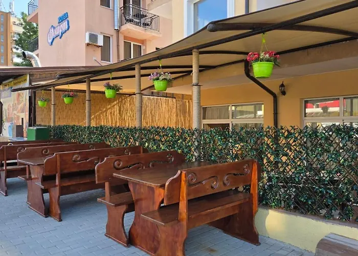 Salena Hotel