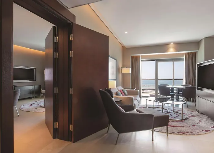 Hilton Doha The Pearl Hotel